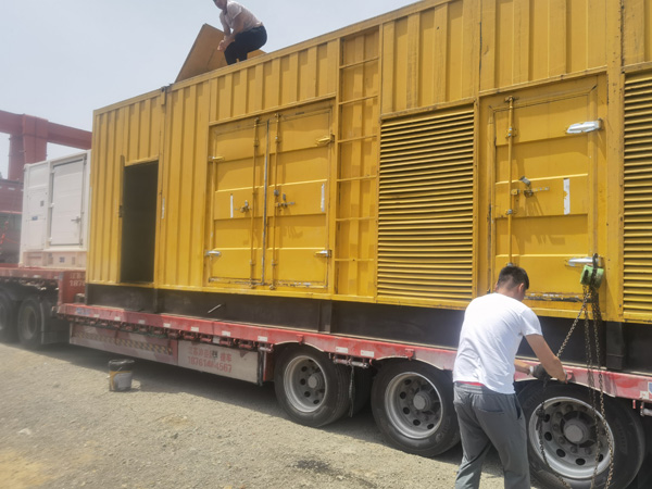 德令哈发电机出租100KW发电机需要什么规格的电缆线？