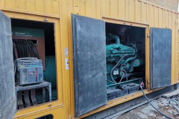 德令哈发电机组夏季保养的注意事项有哪些？