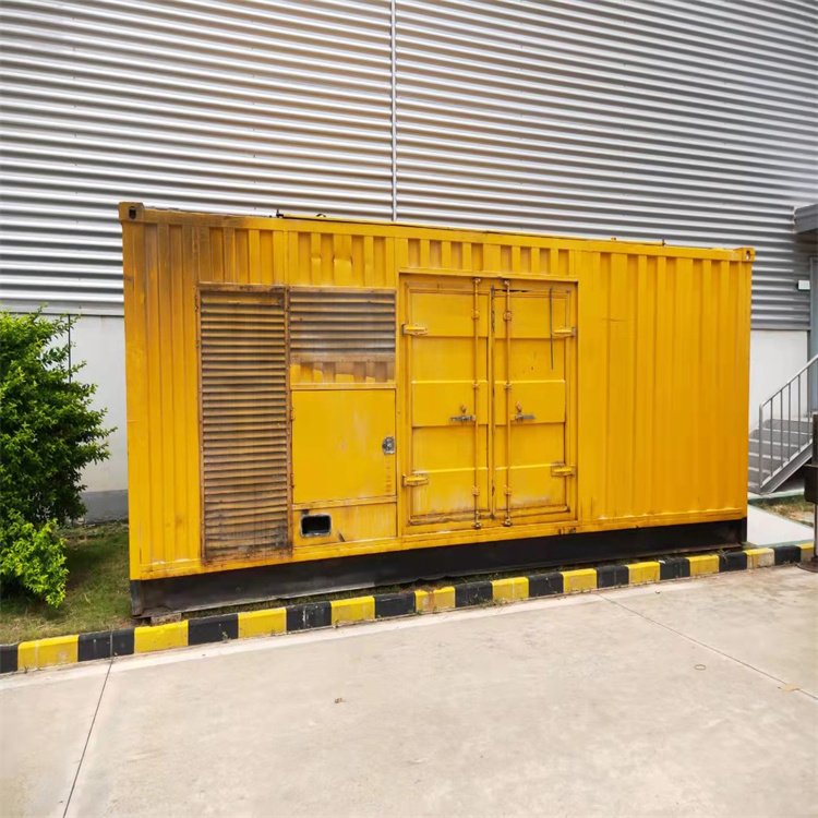 德令哈柴油发电机组在冬季启动前如何对燃油系统进行预热？